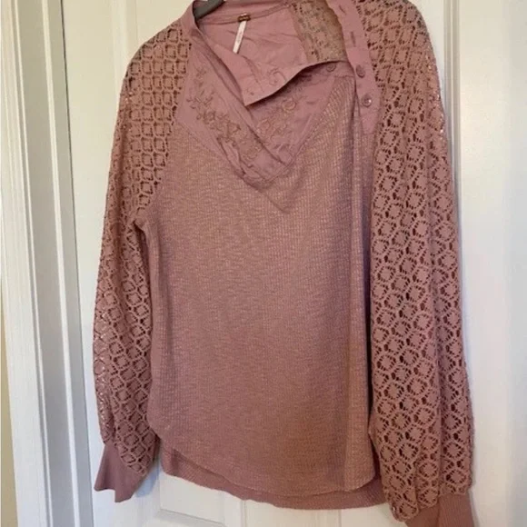 Free People Sweetest Thing Elegant Pink Lace Women's Top size small - Picture 8 of 16